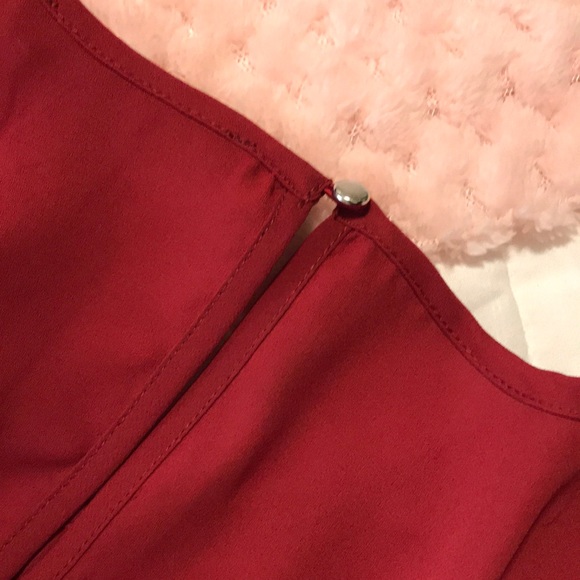 NWOT Forever 21 Red Crop Blouse - Picture 6 of 6